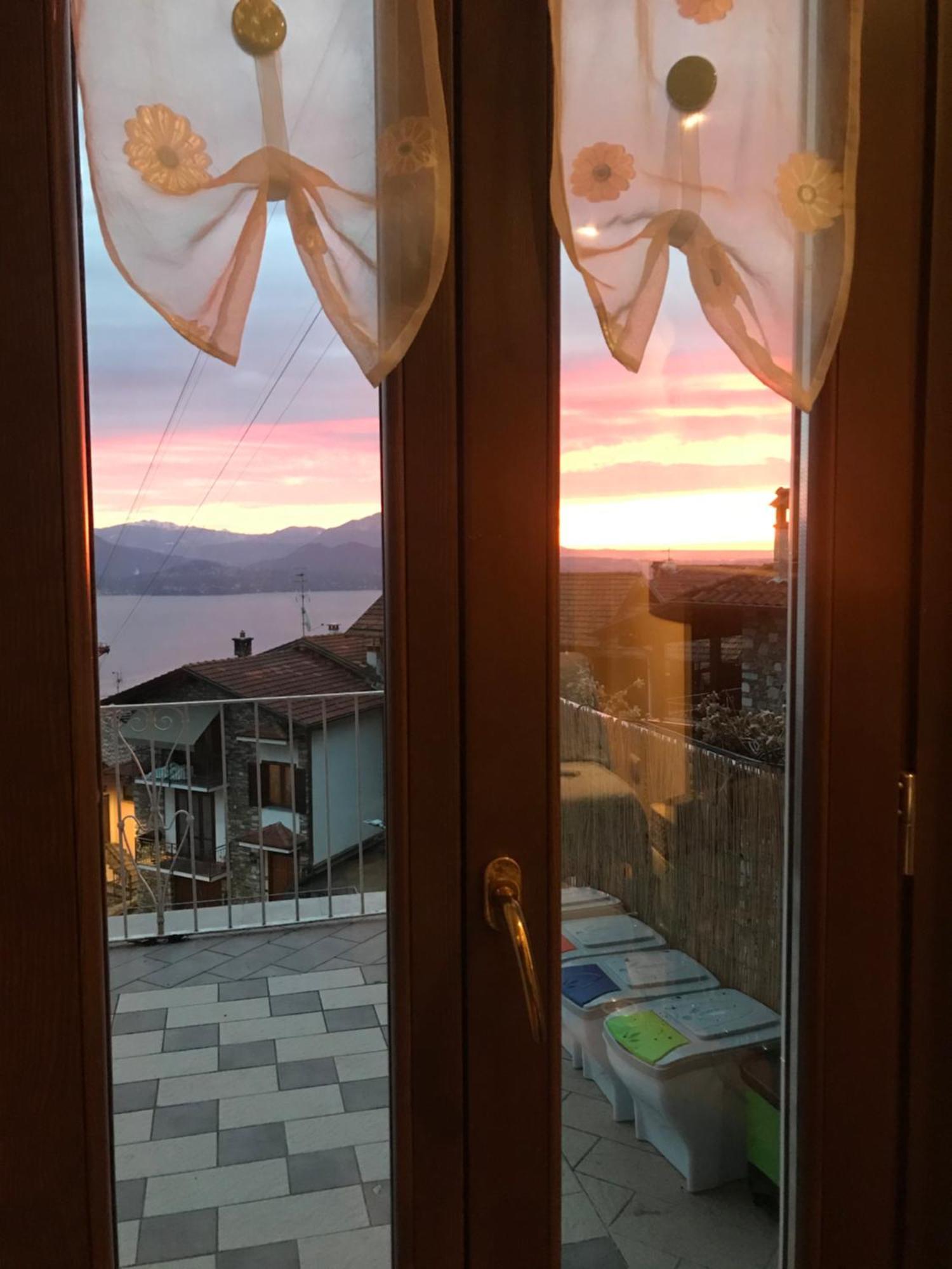 Appartamento Villagio - Terrazzo Stresa Eksteriør billede